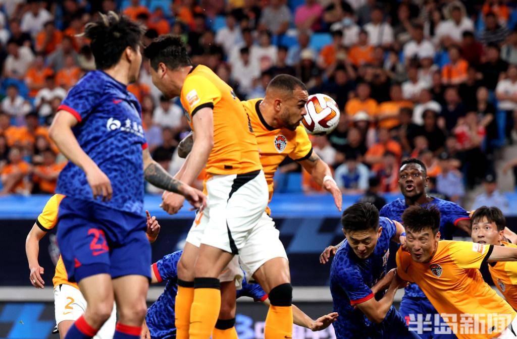 关于甘冈遭遇惨败，保级形势严峻的信息