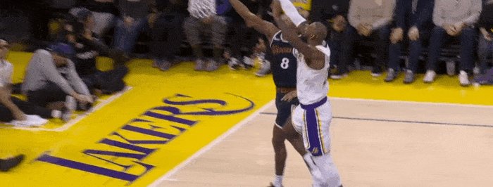 篮网逆转开拓者，伊戈达拉关键吃到前场球的简单介绍